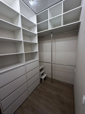 Купить квартиру в Москве. Вариант № 9864777, 9, площадь -  квм, цена 26500000 рублей