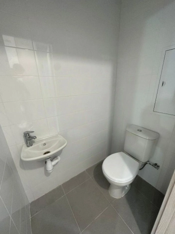 Купить квартиру в Москве. Вариант № 8999756, 7, площадь - квм, цена 25300000 рублей