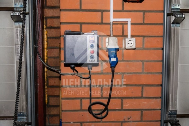 Купить склады в Новосибирске. Вариант № 1700, 6, площадь -  квм, цена 122500000 рублей