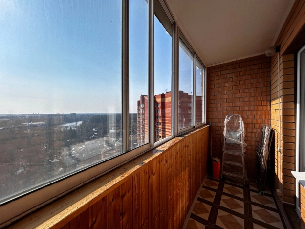 Купить однокомнатную квартиру у метро Бунинская аллея в Подольске. Вариант № 32605, 5, площадь -  квм, цена 5850000 рублей