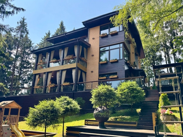 Купить дом в Тверской области. Вариант № 52775, 11, площадь - квм, цена 169900000 рублей