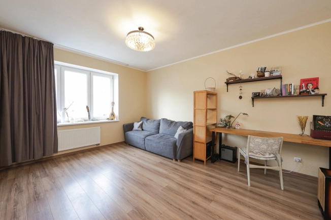 Купить трехкомнатную квартиру в районе Центральный в Калининграде. Вариант № 312672, 7, площадь -  квм, цена 12500000 рублей