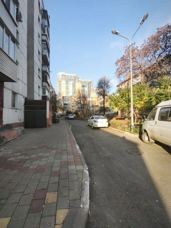 Купить квартиру в Белгороде. Вариант № 9039679, 10, площадь -  квм, цена 4500000 рублей