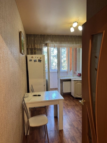 Купить однокомнатную квартиру в Краснодаре. Вариант № 10420415, 1, площадь -  квм, цена 3800000 рублей