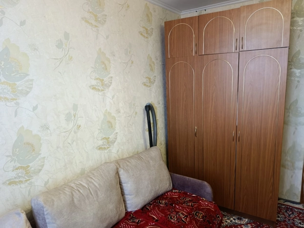 Купить четырехкомнатную квартиру в Рязанской области. Вариант № 6242675, 27, площадь -  квм, цена 3050000 рублей