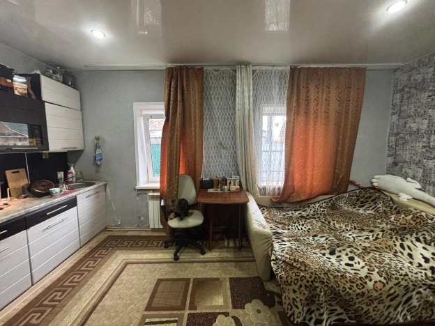 Купить дом в Микрорайоне Военный городок, Бердск в Бердске. Вариант № 1348172, 1, площадь -  квм, цена 3600000 рублей