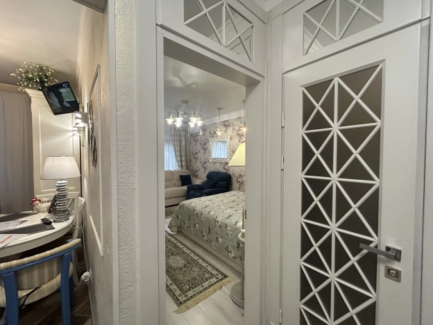 Купить однокомнатную квартиру в Калининградской области. Вариант № 10073881, 27, площадь -  квм, цена 19500000 рублей