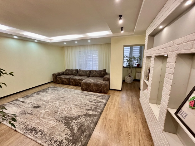 Купить четырехкомнатную квартиру в Белгородской области. Вариант № 1311232, 0, площадь -  квм, цена 10999000 рублей