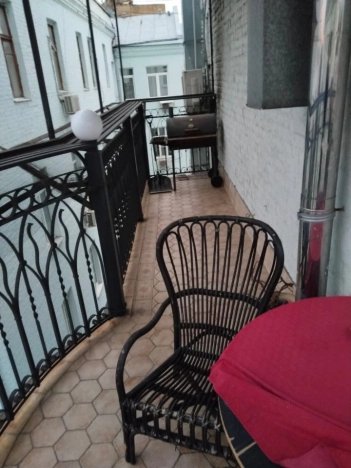 Купить квартиру в Москве. Вариант № 9813279, 15, площадь -  квм, цена 230000000 рублей