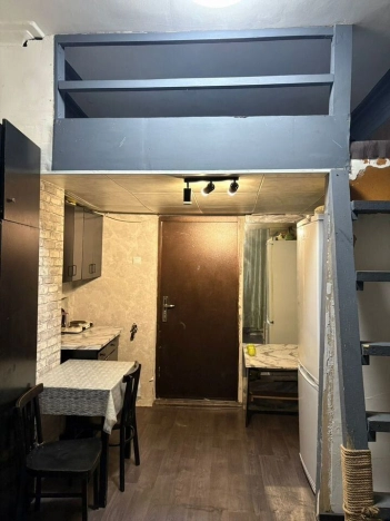 Купить комнату в Новосибирске. Вариант № 6651121, 6, площадь -  квм, цена 1590000 рублей