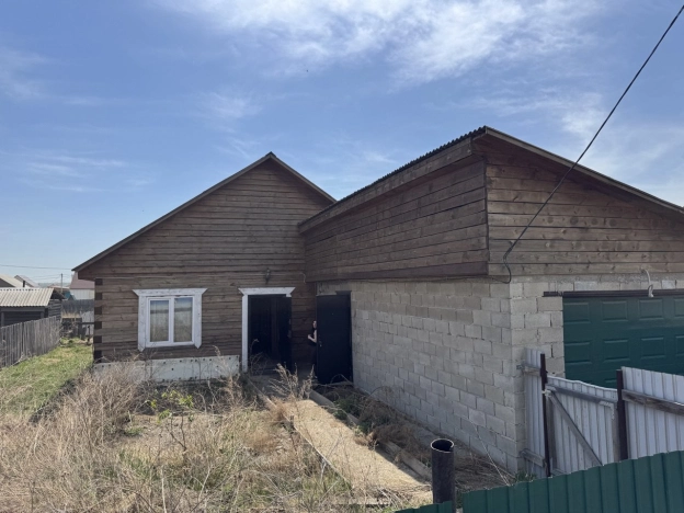 Купить дом в Республике Бурятия. Вариант № 19394, 3, площадь - квм, цена 3750000 рублей