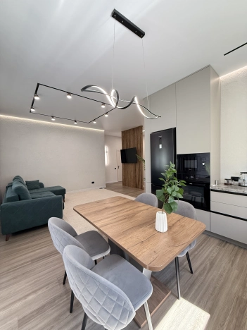 Купить дом в Микрорайоне Прометей, Октябрьский в Октябрьском. Вариант № 44766, 1, площадь -  квм, цена 15500000 рублей