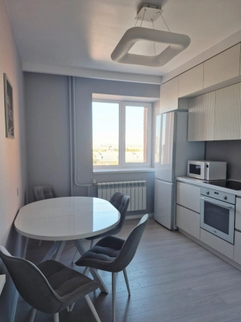 Купить двухкомнатную квартиру на вторичке на улице Костычева в Новосибирске. Вариант № 8236059, 5, площадь -  квм, цена 12400000 рублей