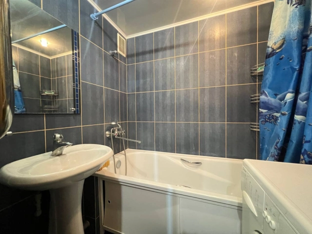 . Вариант № 37099, 16, площадь - 57 квм, цена 4990000 рублей