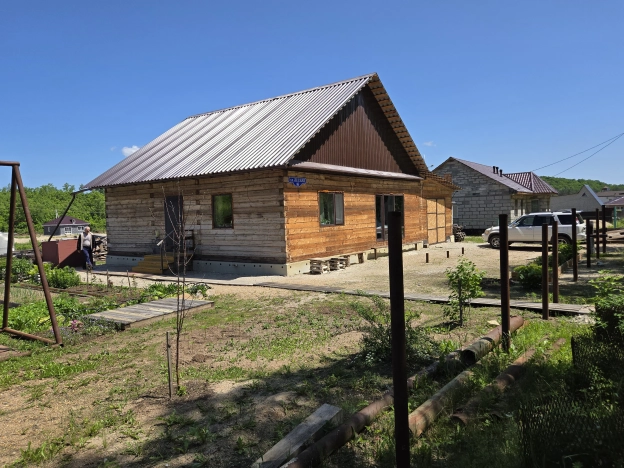 Купить дом на улице Лесная в Амурской области. Вариант № 27071, 13, площадь -  квм, цена 7700000 рублей