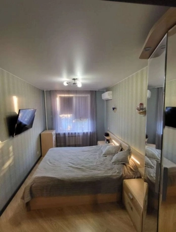 Купить квартиру в Москве. Вариант № 10077334, 6, площадь - квм, цена 17400000 рублей