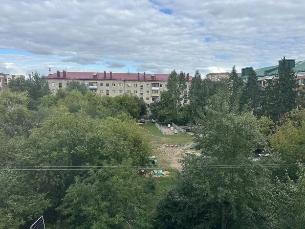 Купить однокомнатную квартиру в Омске. Вариант № 4001878, 17, площадь -  квм, цена 4500000 рублей