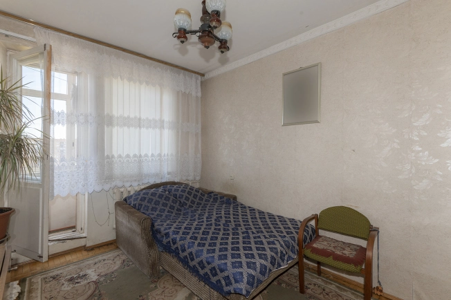 Купить трехкомнатную квартиру в Королёве. Вариант № 15726, 18, площадь - квм, цена 9400000 рублей