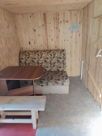 Купить дом на улице Совхозная в Тюменской области. Вариант № 8447472, 9, площадь -  квм, цена 800000 рублей