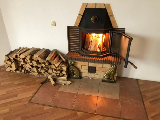 Купить квартиру в Москве. Вариант № 9813279, 2, площадь -  квм, цена 230000000 рублей