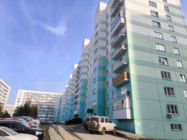 Купить трехкомнатную квартиру в Новосибирске. Вариант № 5412490, 35, площадь -  квм, цена 6850000 рублей