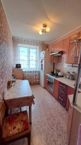 Купить трехкомнатную квартиру на улице Молодёжная в Республике Татарстан (татарстан). Вариант № 9331, 7, площадь -  квм, цена 3500000 рублей