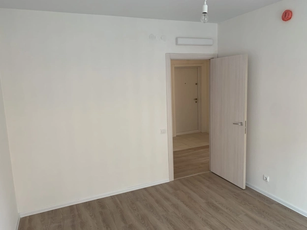 Купить трехкомнатную квартиру у метро Саларьево в Москве. Вариант № 20351, 10, площадь -  квм, цена 24000000 рублей