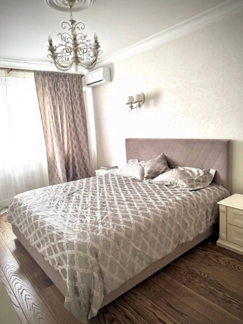 Купить квартиру в Москве. Вариант № 9971049, 6, площадь -  квм, цена 46900000 рублей