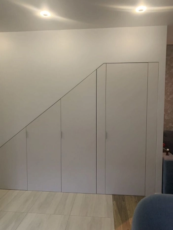 Купить таунхаус в Ленинградской области. Вариант № 9942884, 23, площадь -  квм, цена 18500000 рублей