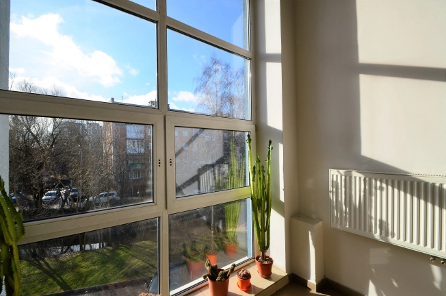 Купить коммерческую недвижимость свободного назначения в Калининграде. Вариант № 5257, 5, площадь -  квм, цена 2560000 рублей