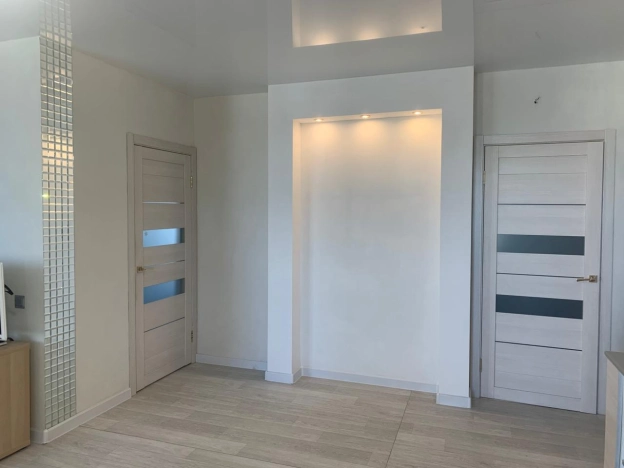 Купить трехкомнатную квартиру на улице Красный проспект в Новосибирске. Вариант № 6137474, 2, площадь -  квм, цена 14000000 рублей