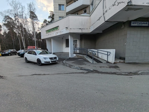 Купить трехкомнатную квартиру на улице Ленинский проспект в Москве. Вариант № 9442219, 22, площадь -  квм, цена 12500000 рублей