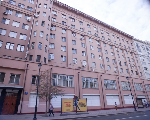 Купить квартиру в районе Басманный в Москве. Вариант № 5048, 40, площадь - квм, цена 42000000.0000 рублей