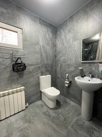 Купить дом на улице Парковая в Элисте. Вариант № 7143, 13, площадь -  квм, цена 9500000 рублей