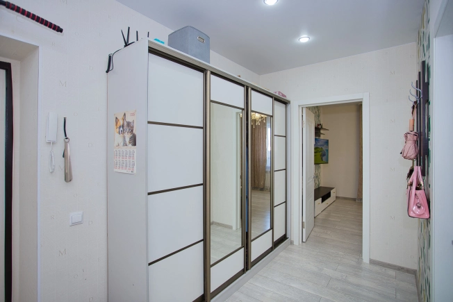 Купить квартиру на улице Всесвятская в Владимире. Вариант № 3761328, 14, площадь -  квм, цена 6000000 рублей