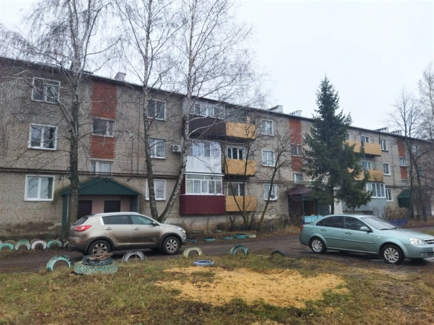 Купить многокомнатную квартиру на улице Строителей в Пензенской области. Вариант № 18024, 23, площадь -  квм, цена 2000000 рублей