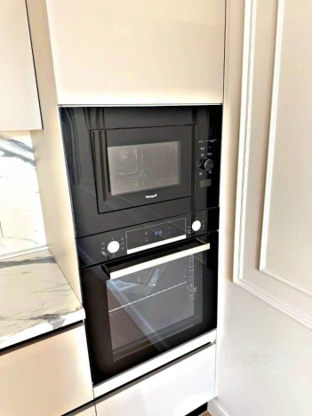 Купить квартиру в Москве. Вариант № 10307576, 4, площадь -  квм, цена 38000000 рублей