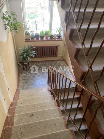 Купить трехкомнатную квартиру в Калуге. Вариант № 13431, 14, площадь -  квм, цена 5950000 рублей