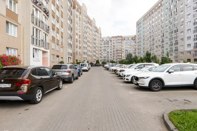 Купить трехкомнатную квартиру в районе Центральный в Калининграде. Вариант № 312672, 32, площадь -  квм, цена 12500000 рублей