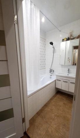 Купить квартиру в Москве. Вариант № 8156806, 25, площадь -  квм, цена 34700000 рублей