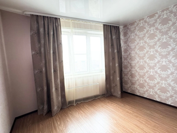 Купить квартиру в районе Заводский в Кемерове. Вариант № 1993960, 12, площадь -  квм, цена 8800000 рублей