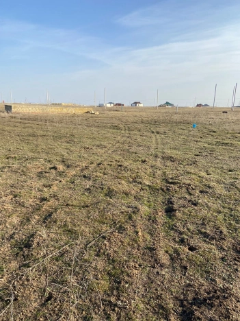 Купить земельный участок на улице Заречная в Республике Калмыкия. Вариант № 9241, 0, площадь -  квм, цена 450000 рублей