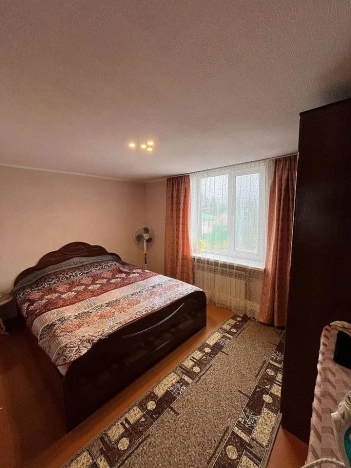 Купить дом на улице Школьная в Тюменской области. Вариант № 2102717, 5, площадь -  квм, цена 4550000 рублей