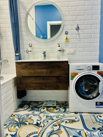 Купить двухкомнатную квартиру в районе Приморский в Санкт-Петербурге. Вариант № 7593855, 2, площадь -  квм, цена 24500000 рублей