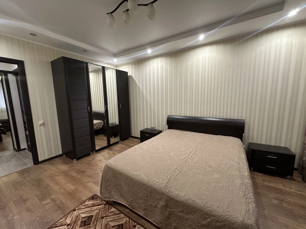 Купить квартиру на улице Университетский проспект в Волгограде. Вариант № 9216770, 1, площадь - квм, цена 8690000 рублей