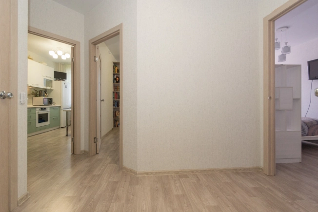 Купить квартиру на улице Аэропорт в Новосибирске. Вариант № 51050, 9, площадь -  квм, цена 7500000 рублей