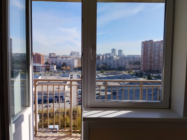 Купить Студию в районе Октябрьский в Новосибирске. Вариант № 6201932, 5, площадь -  квм, цена 4350000 рублей