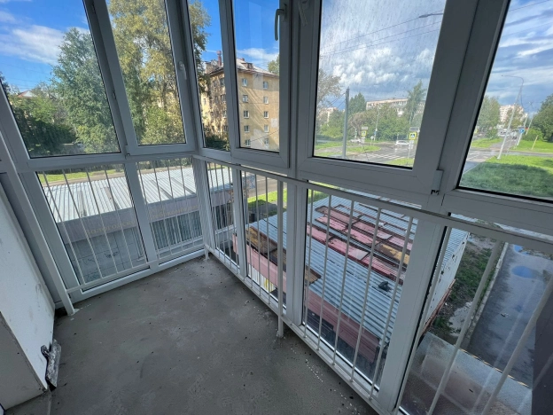 Купить трехкомнатную квартиру в Микрорайоне 5-й в Вологде. Вариант № 2854, 6, площадь -  квм, цена 10190000 рублей