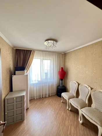 Купить квартиру на улице проспект Победы в Южно-Сахалинске. Вариант № 60300, 7, площадь -  квм, цена 17450000 рублей