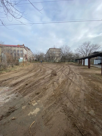 Купить земельный участок на улице Заречная в Республике Калмыкия. Вариант № 5677, 0, площадь -  квм, цена 870000 рублей